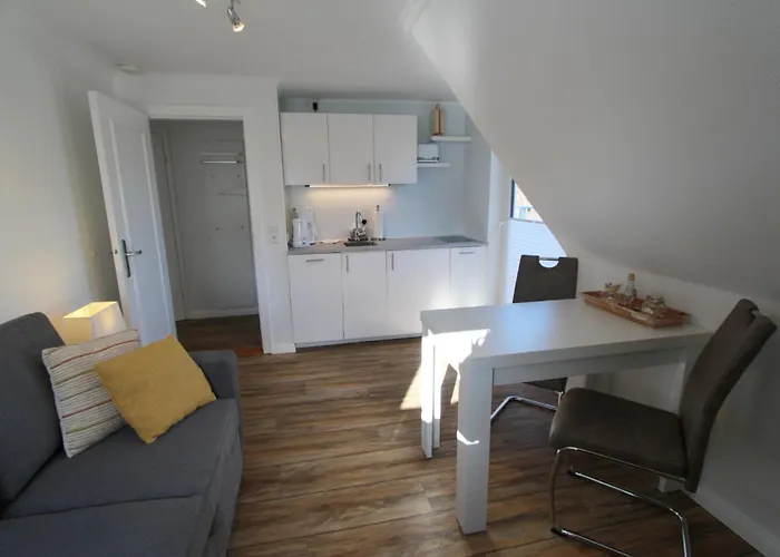 Westerheide 51, App 2 * Wenningstedt-Braderup